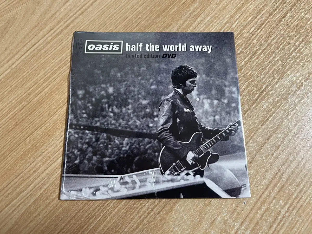 오아시스 Half The World Away 프로모 DVD